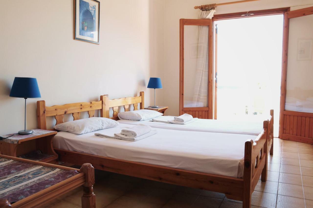 Seaview Self Catering Apartment - Helen No 1 Xiropigado Ngoại thất bức ảnh